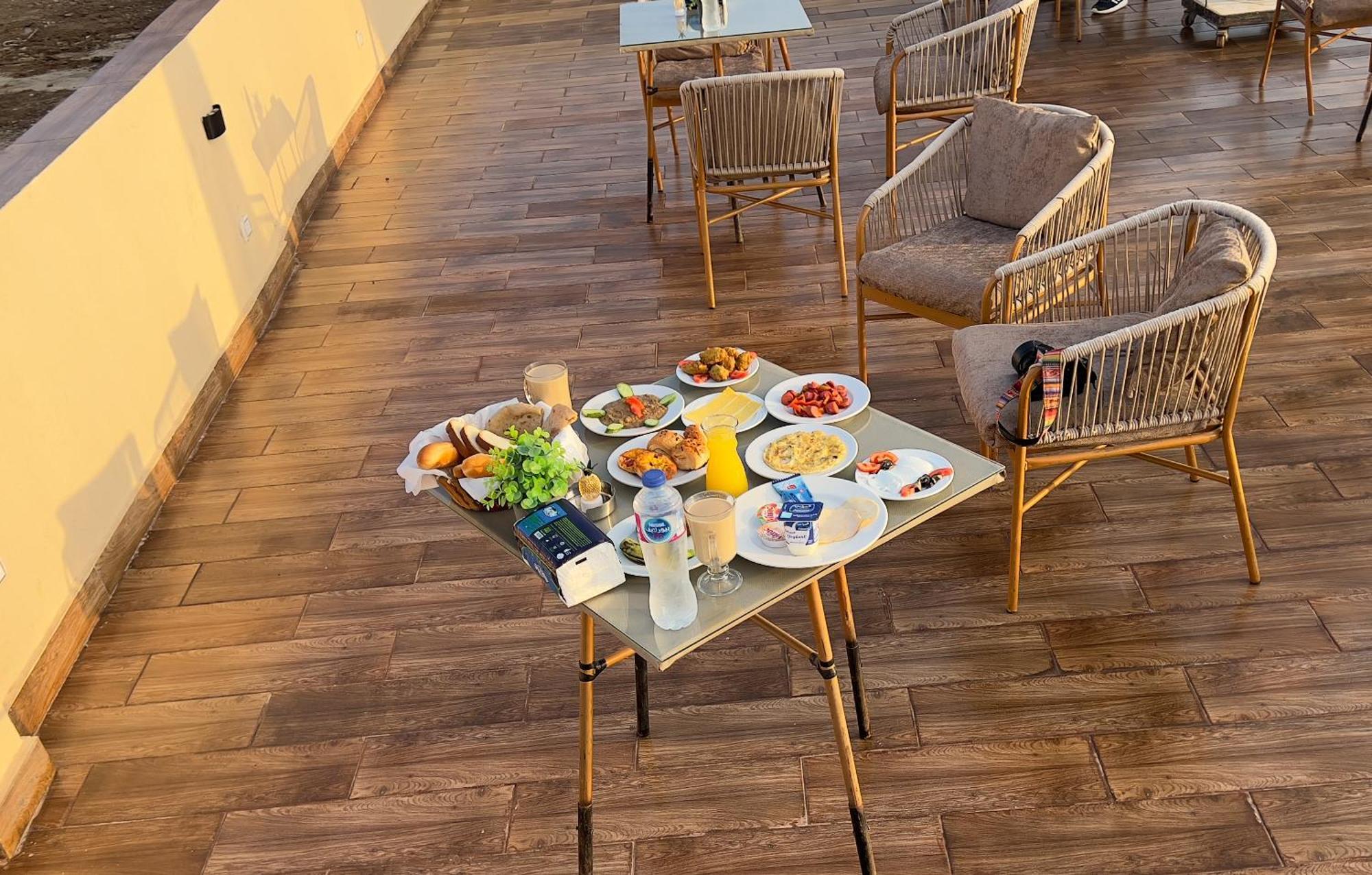 Pyramids Glory Inn Kafrat al Jabal Экстерьер фото